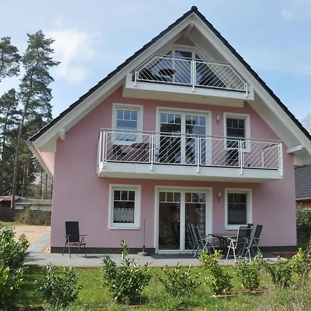 Mueritzzauber / 1 Dachgeschoss-appartement Lägenhet *