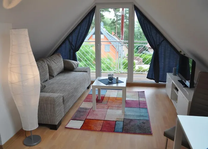 Mueritzzauber / 1 Dachgeschoss-appartement *